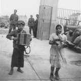 Foto scattate tra il 1940 e il 1944 da soldati della Wehrmacht durante le campagne nell'Est Europa.